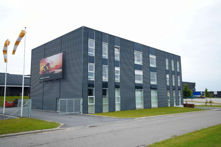 Bürogebäude in minimalistischem Stil, Niels Bohrs Vej 23, 8660 Skanderborg